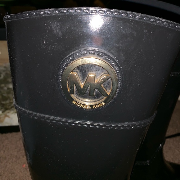 Michael Kors rain boots - Picture 3 of 4